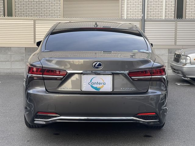 Lexus LS 2018-01 9920-8