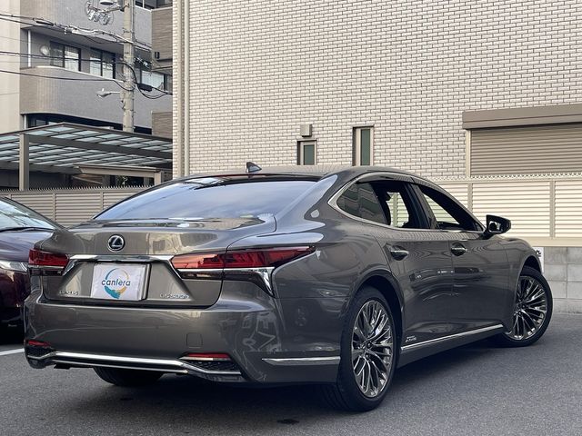 Lexus LS 2018-01 9920-7