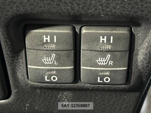Toyota ESQUIRE 2015-12 215000-5