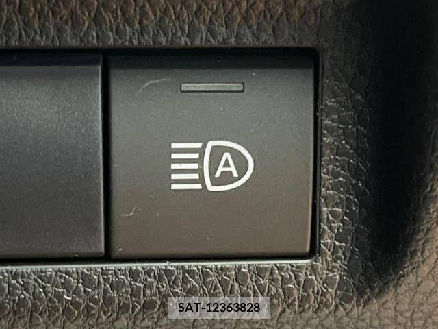 Toyota RAV4 2021-06 332126-7