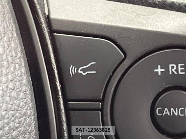 Toyota RAV4 2021-06 332126-6