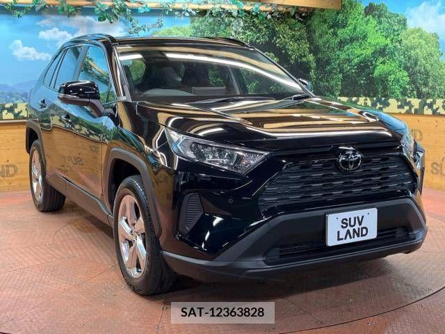 Toyota RAV4 2021-06 332126-16