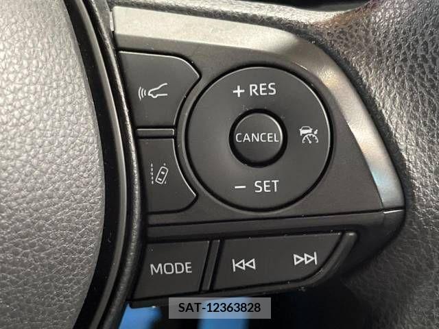 Toyota RAV4 2021-06 332126-4