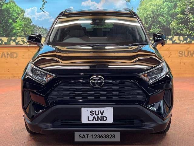 Toyota RAV4 2021-06 332126-14