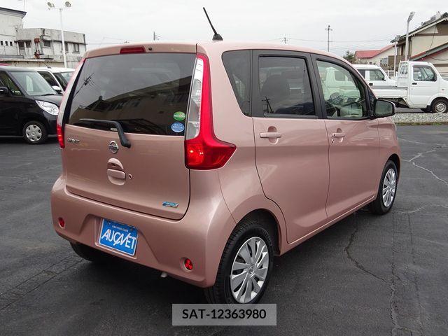 Nissan DAYZ 2015-03 238013-3