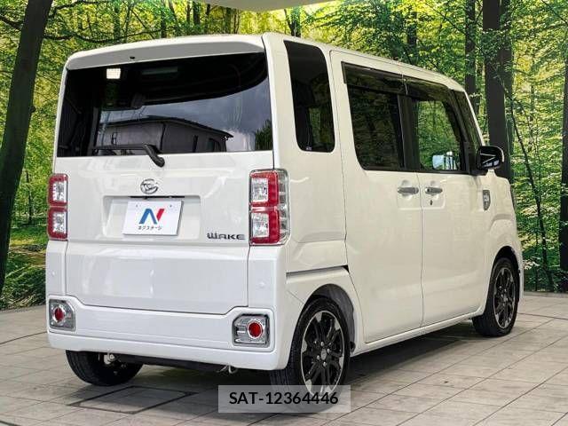 Daihatsu WAKE 2018-03 435740-17