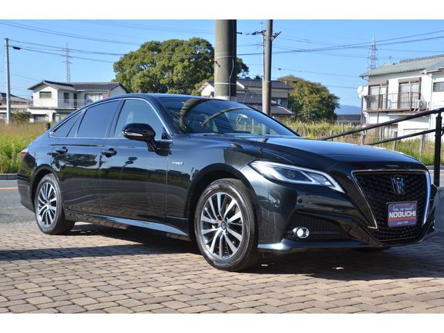 Toyota CROWN SEDAN 2018-06 188157-2