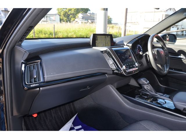 Toyota CROWN SEDAN 2018-06 188157-13