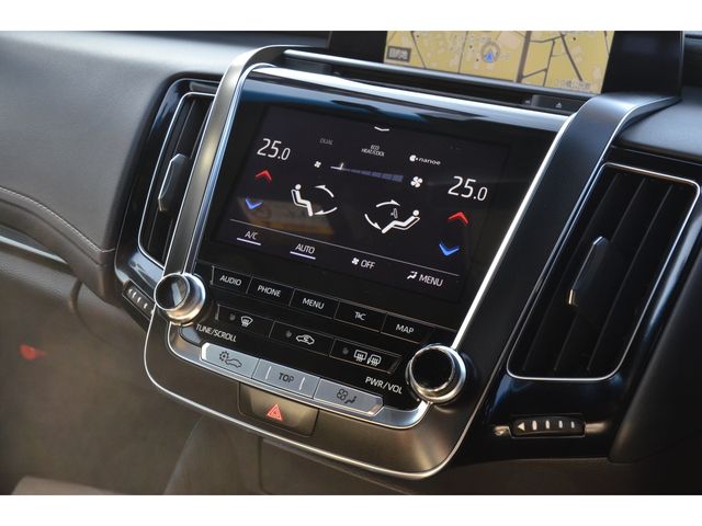 Toyota CROWN SEDAN 2018-06 188157-10