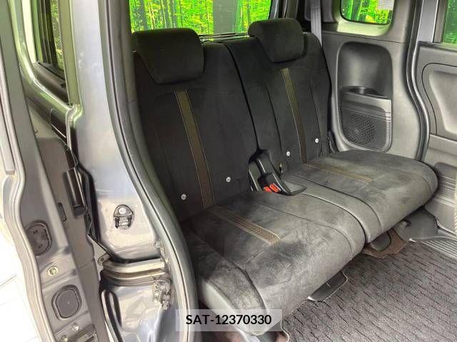 Honda N BOX 2018-11 278669-9