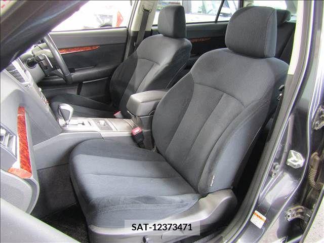 Subaru OUTBACK 2010-01 256671-18