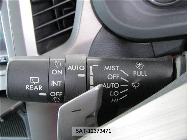 Subaru OUTBACK 2010-01 256671-4