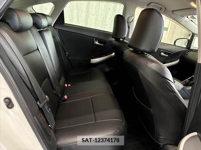 Toyota PRIUS 2012-07 366603-16