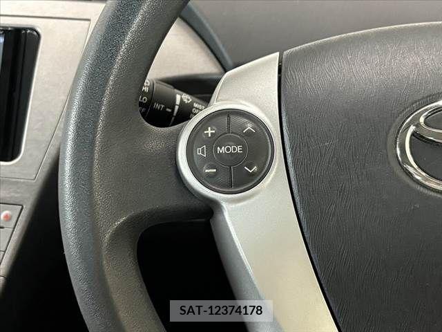 Toyota PRIUS 2012-07 366603-24