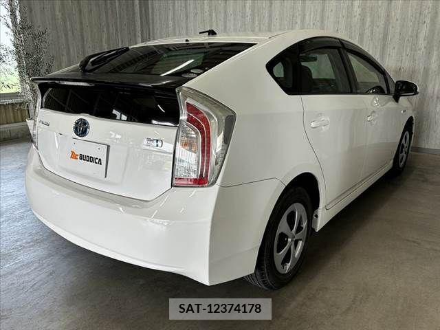 Toyota PRIUS 2012-07 366603-14