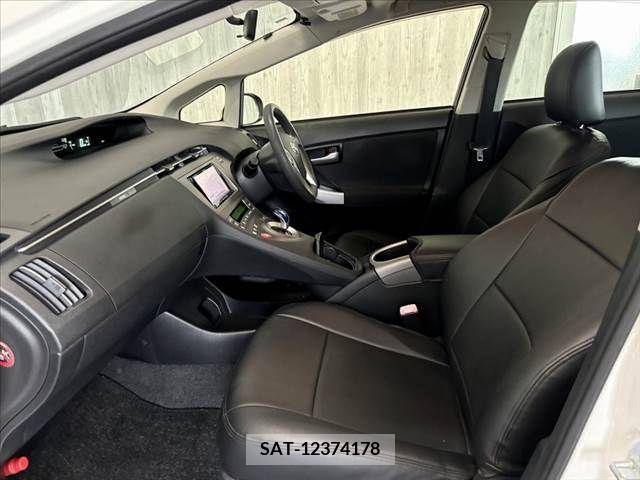 Toyota PRIUS 2012-07 366603-17