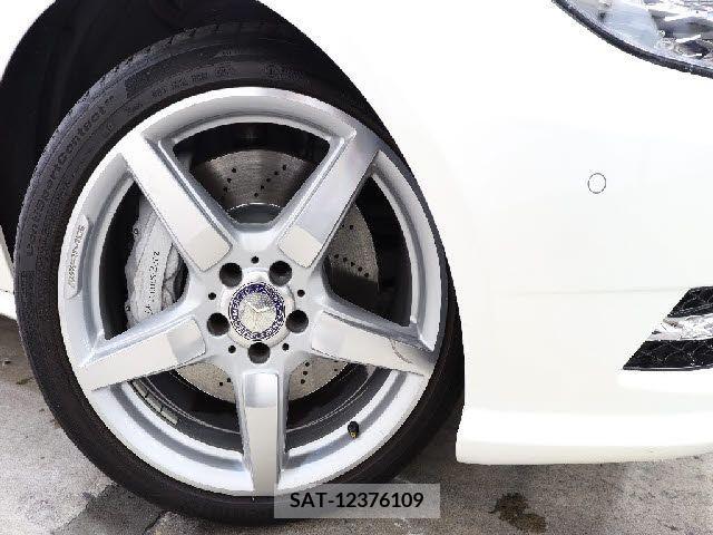 Mercedes Benz CLS-CLASS 2013-04 276828-7