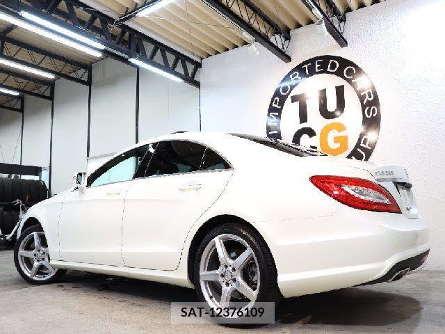 Mercedes Benz CLS-CLASS 2013-04 276828-2