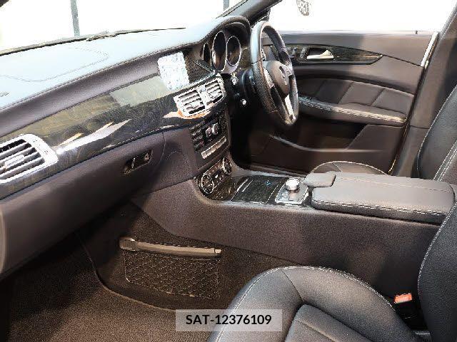 Mercedes Benz CLS-CLASS 2013-04 276828-1