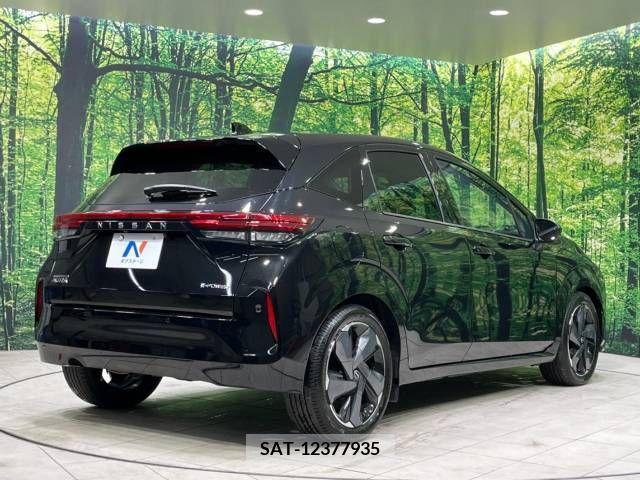 Nissan AURA 2023-06 221702-17