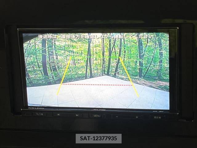 Nissan AURA 2023-06 221702-3