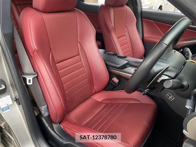 Lexus IS 2016-10 300006-10