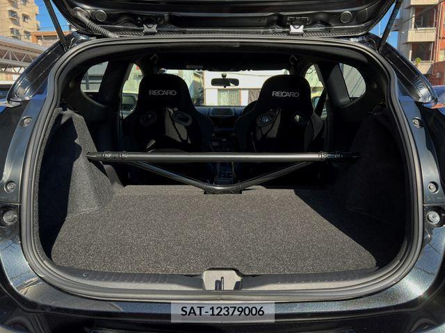 Toyota YARIS 2023-02 223362-11