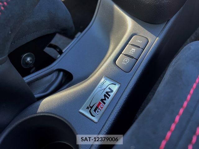Toyota YARIS 2023-02 223362-18