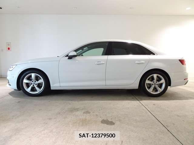 Audi A4 2019-06 317850-6