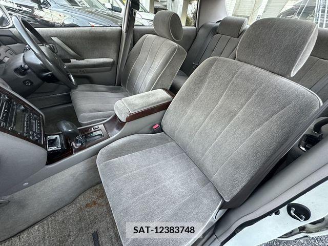 Toyota CROWN MAJESTA 1999-01 202762-8