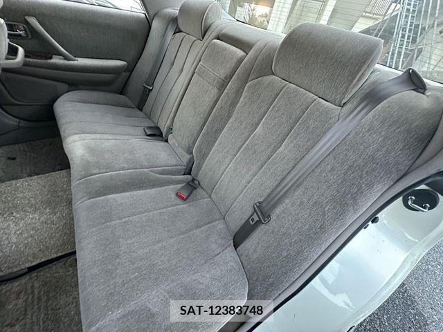 Toyota CROWN MAJESTA 1999-01 202762-9