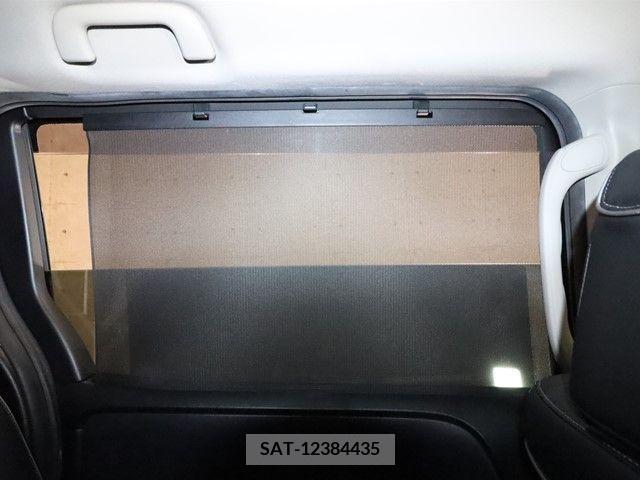 Toyota VOXY 2015-10 341207-7