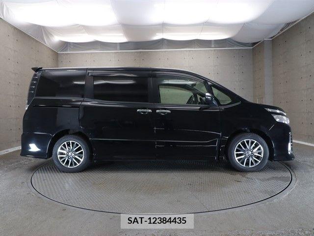 Toyota VOXY 2015-10 341207-22
