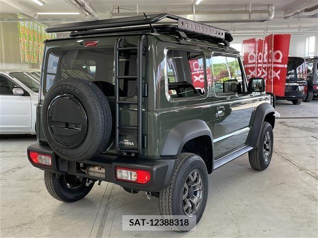 Suzuki JIMNY SIERRA 2024-02 377491-4