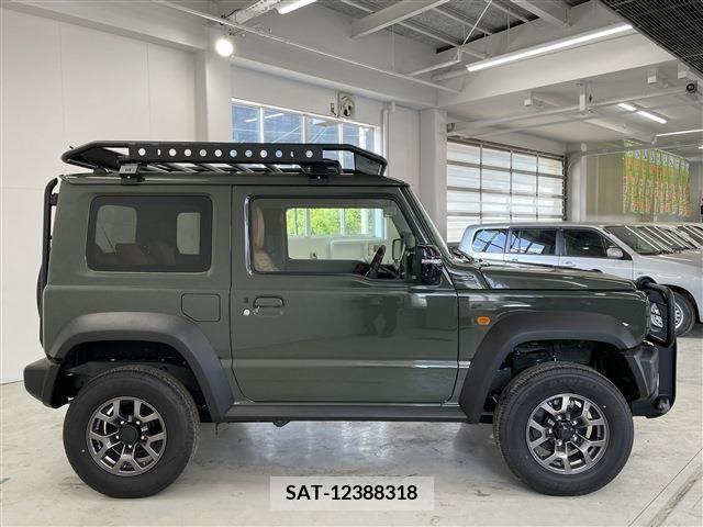 Suzuki JIMNY SIERRA 2024-02 377491-3