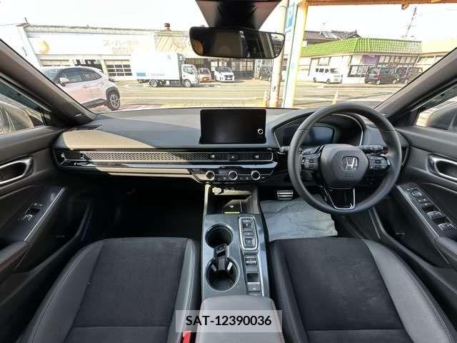 Honda CIVIC 2023-09 389993-7