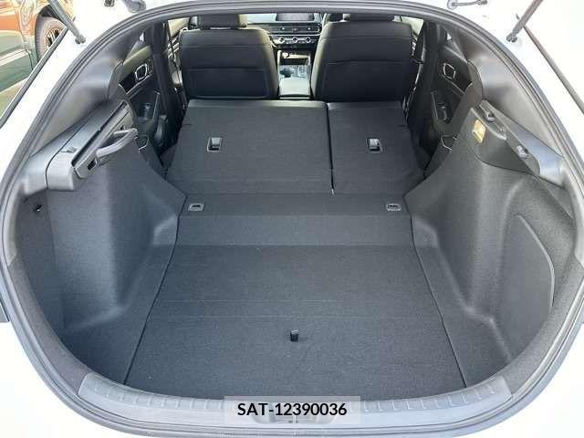 Honda CIVIC 2023-09 389993-12
