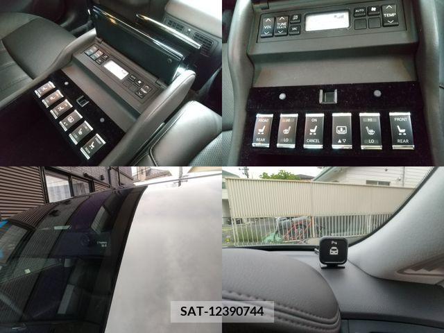 Nissan FUGA 2010-01 360767-28