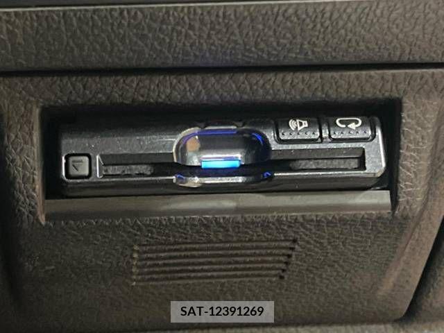 Subaru LEVORG 2015-07 317199-7
