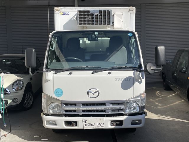 Mazda TITAN 2012-07 188065-0