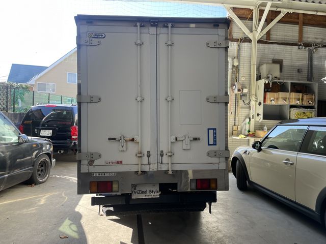 Mazda TITAN 2012-07 188065-2