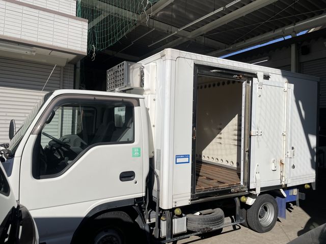 Mazda TITAN 2012-07 188065-1