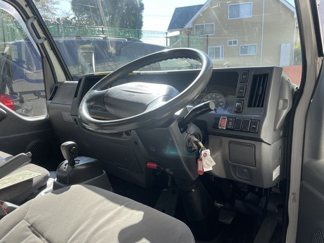 Mazda TITAN 2012-07 188065-14