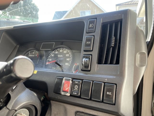 Mazda TITAN 2012-07 188065-16