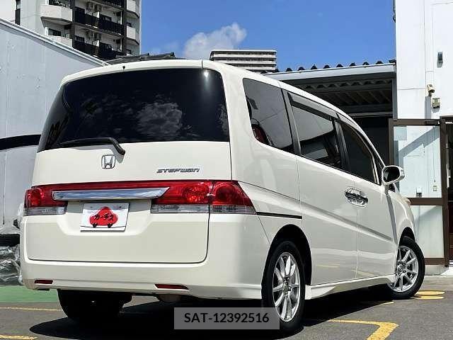 Honda e 2007-10 237072-2
