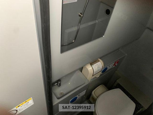 Isuzu GALA 2011-12 200183-16