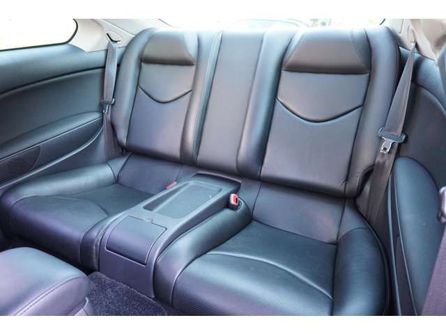 Nissan SKYLINE COUPE 2009-09 2168-18