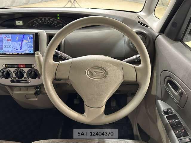Daihatsu TANTO 2011-09 308935-9