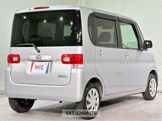 Daihatsu TANTO 2011-09 308935-4