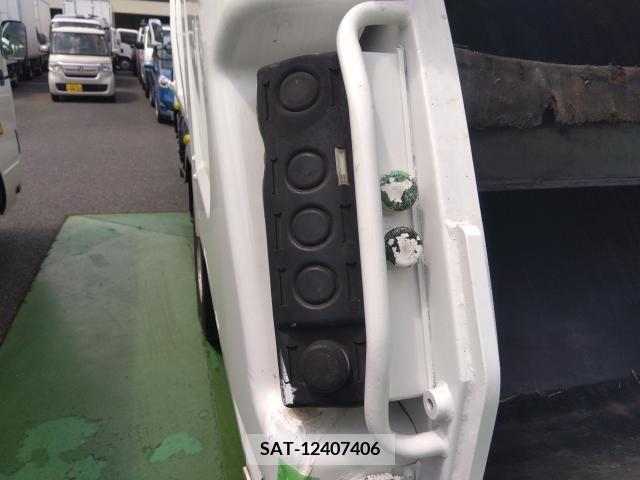 Isuzu ELF TRUCK 2016-07 297087-5